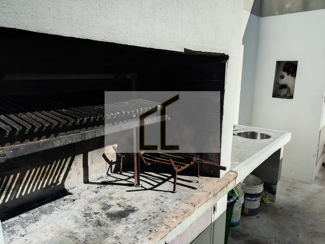 V. URQUIZA - Depto 2 Ambientes - Rivera 4949 - APTO PROFESIONAL