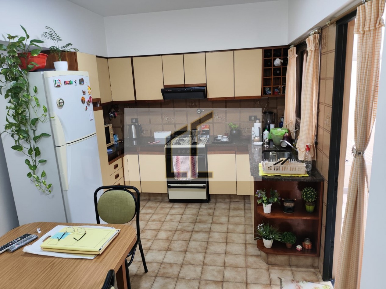 PH 3 1/2 Ambientes en 1er Piso - Lomas del Mirador