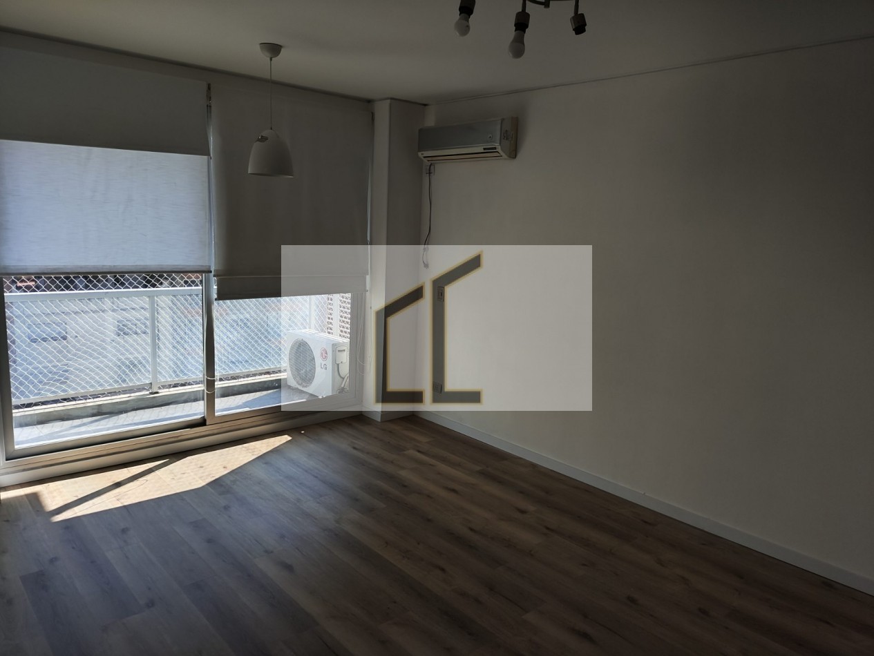 V. URQUIZA - Depto 2 Ambientes - Rivera 4949 - APTO PROFESIONAL